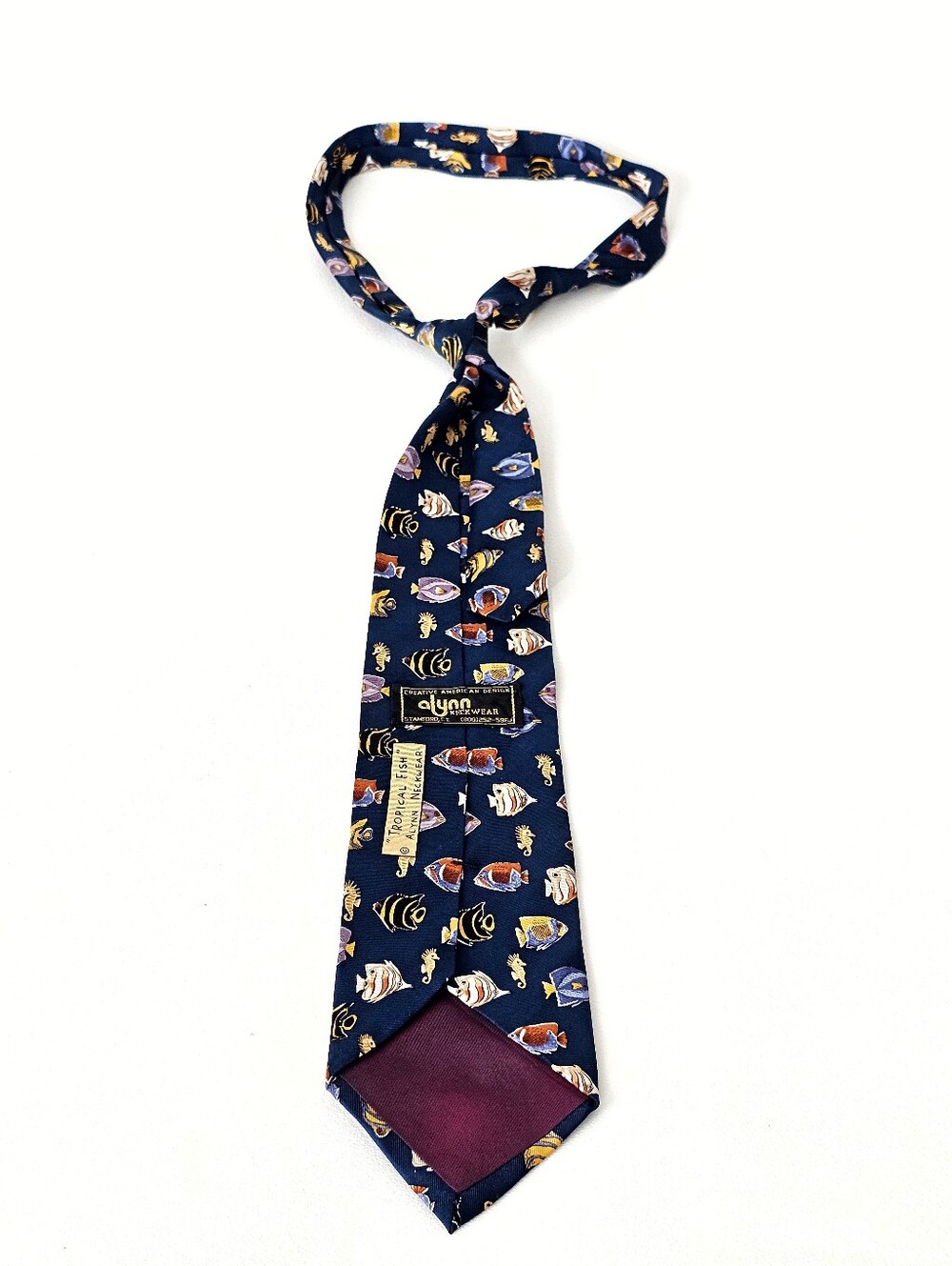 Vintage Alynn Tropical Fish Silk Necktie Navy Blue Aquarium Novelty Tie - Picture 4 of 9